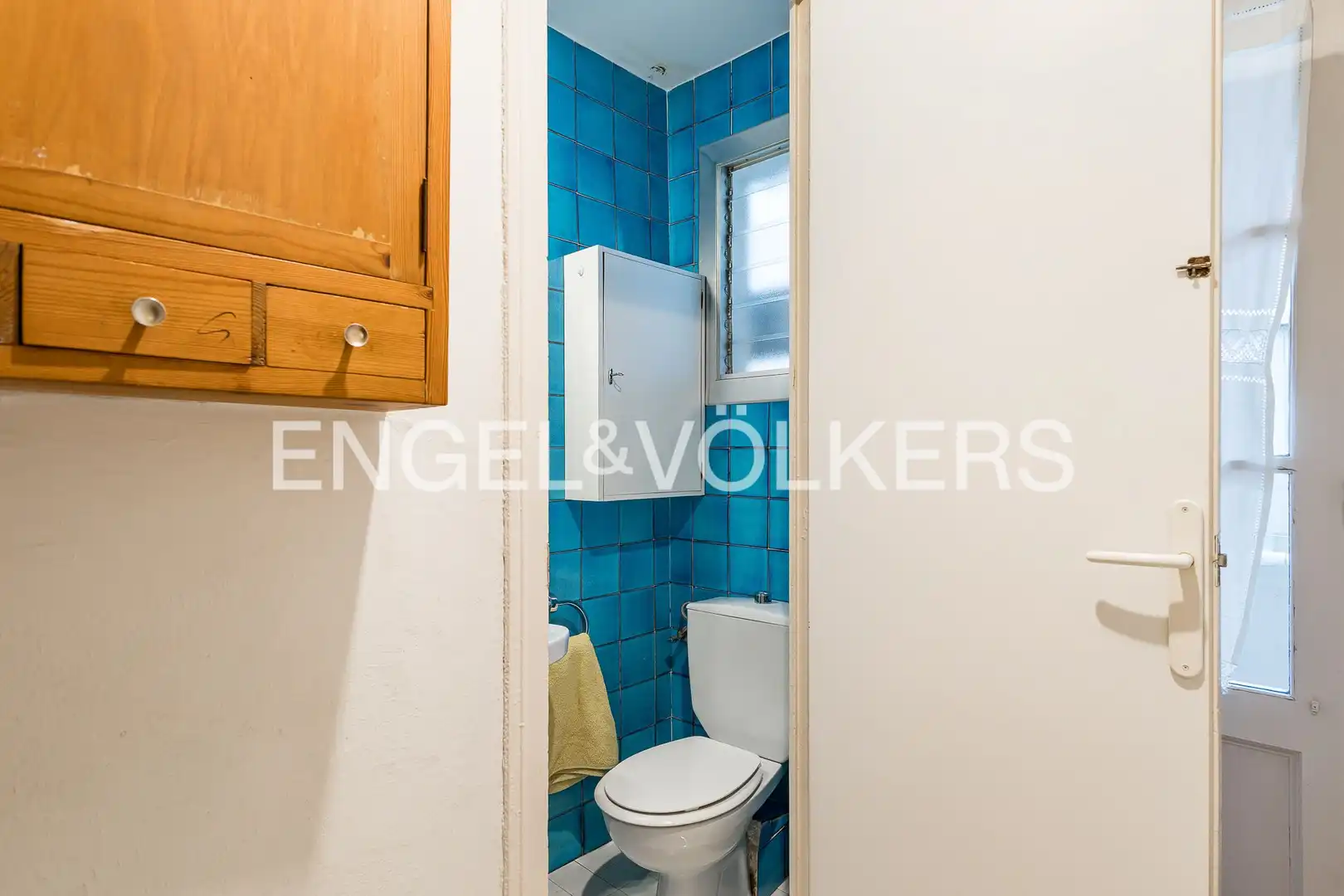 Bathroom of Flat for sale in Barcelona  with Heating and Parquet flooring