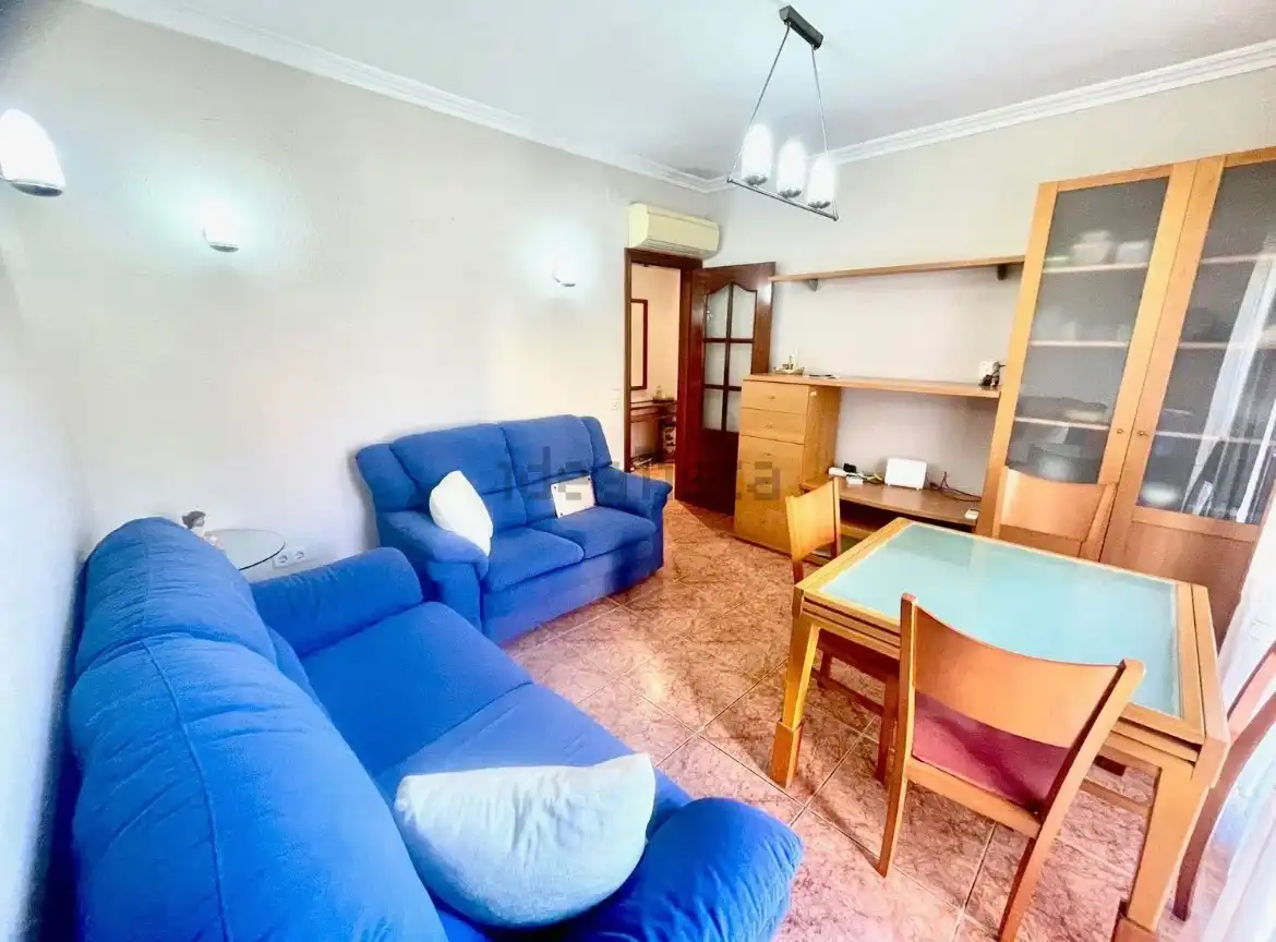 Piso con terraza en venta en Carrer General Prim, imagen 3