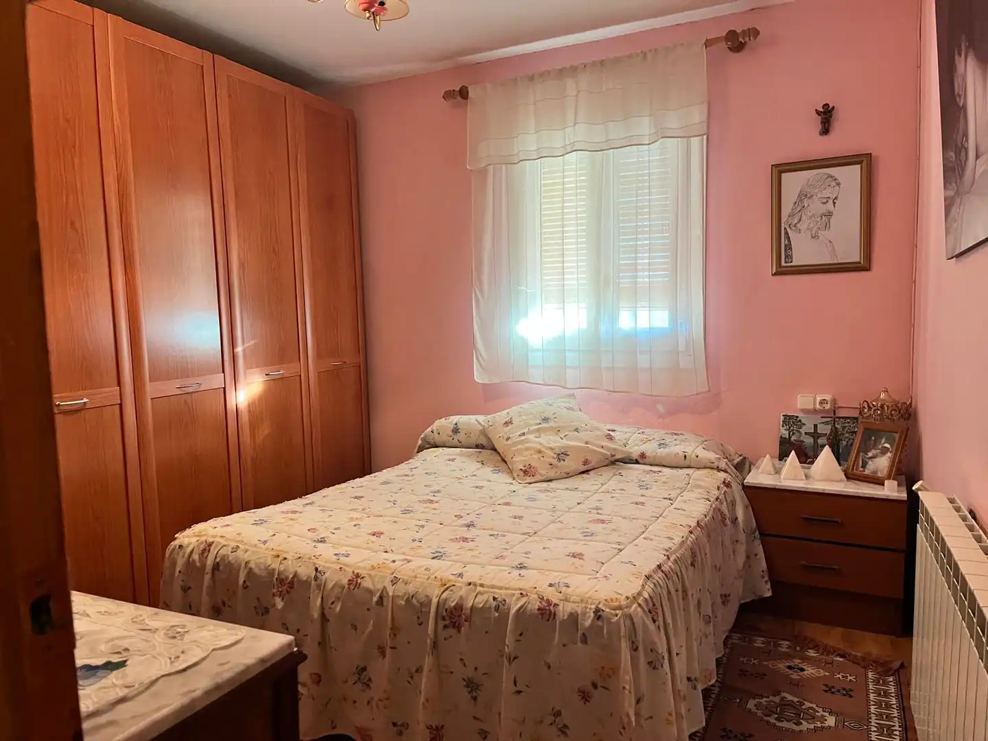 Dormitori de Casa o xalet en venda en Hoz y Costean amb Calefacció, Terrassa i Traster