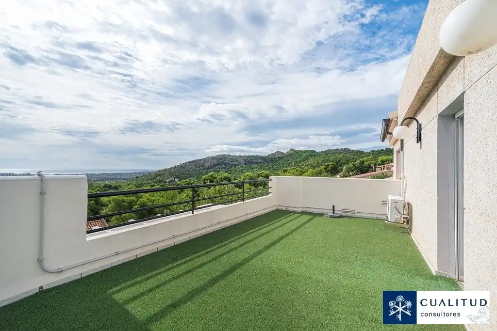 Terrassa de Casa o xalet en venda en Benicasim / Benicàssim
