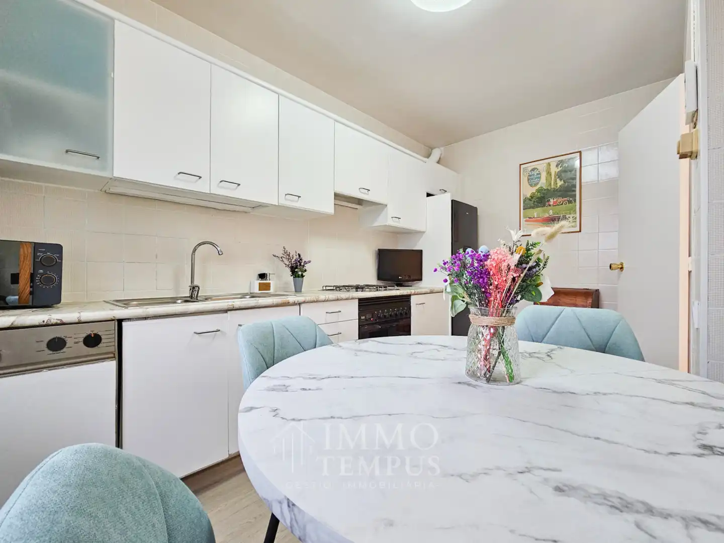 Cocina de Casa adosada en venta en Sant Cugat del Vallès con Jardín privado, Parquet y Terraza