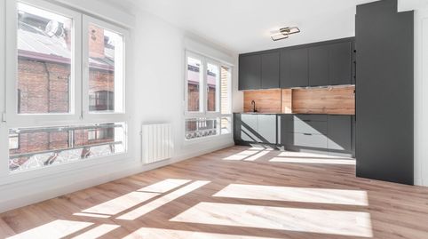 Foto 3 de Apartament en venda a Don Juan de Austria, 4, La Calzada, Gijón