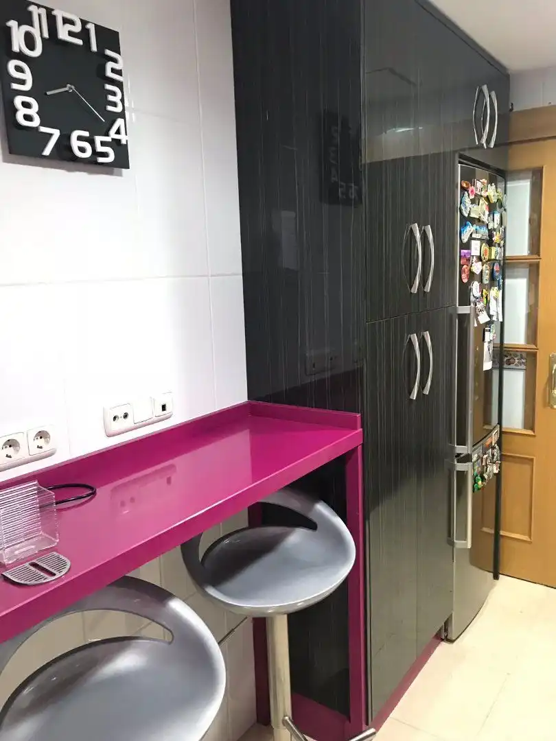 Kitchen of Flat for rent in Algeciras  with Air Conditioner and Furnished