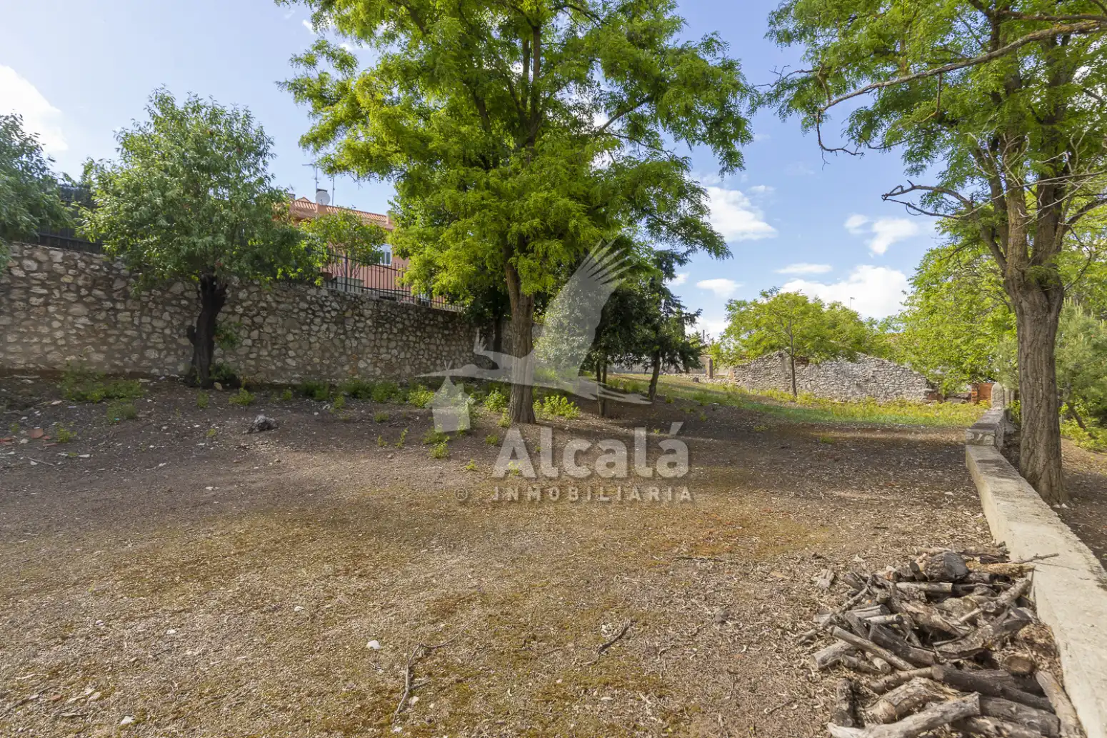 Residential for sale in Santorcaz