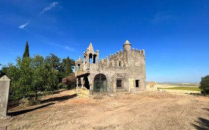 Außenansicht von Country house zum verkauf in Carmona