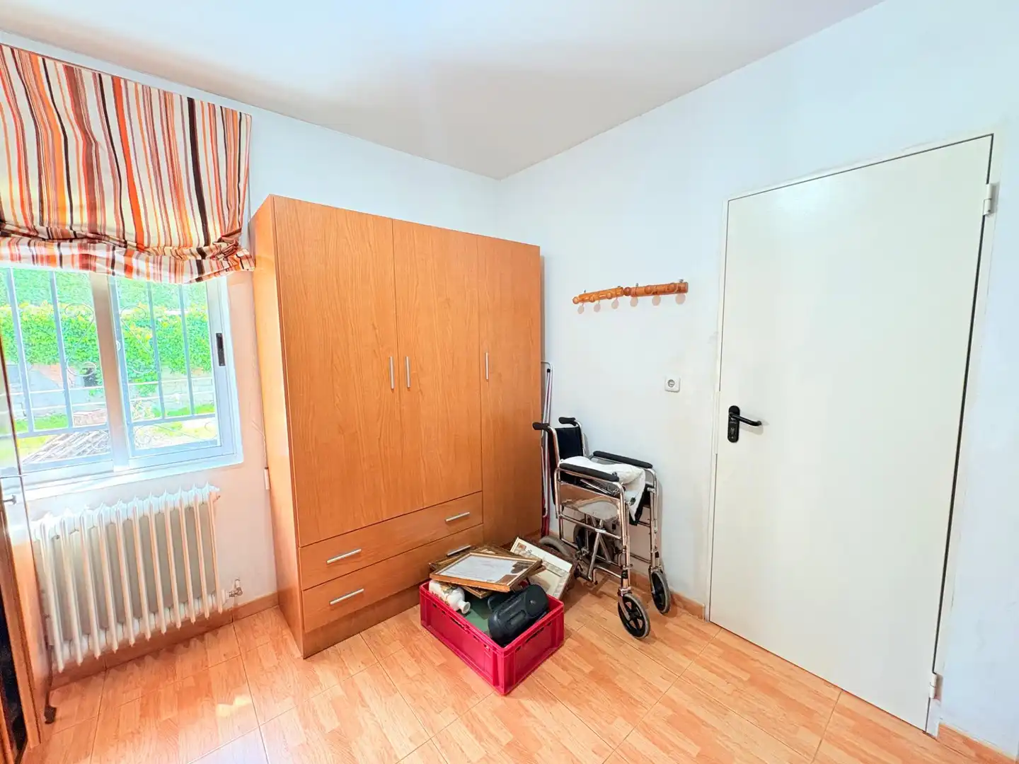 Habitación de Casa o chalet en venta en Torre del Bierzo con Calefacción, Jardín privado y Trastero