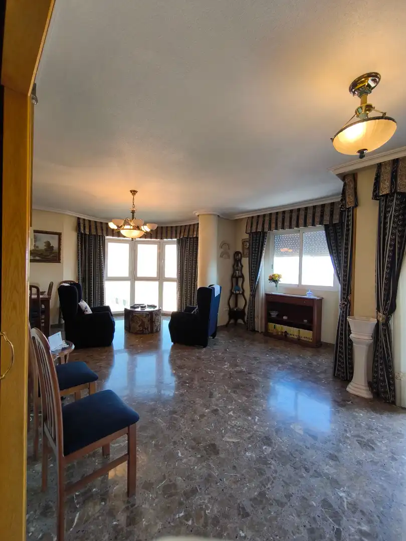 Sala de estar de Piso en venta en Alcantarilla con Trastero y Amueblado