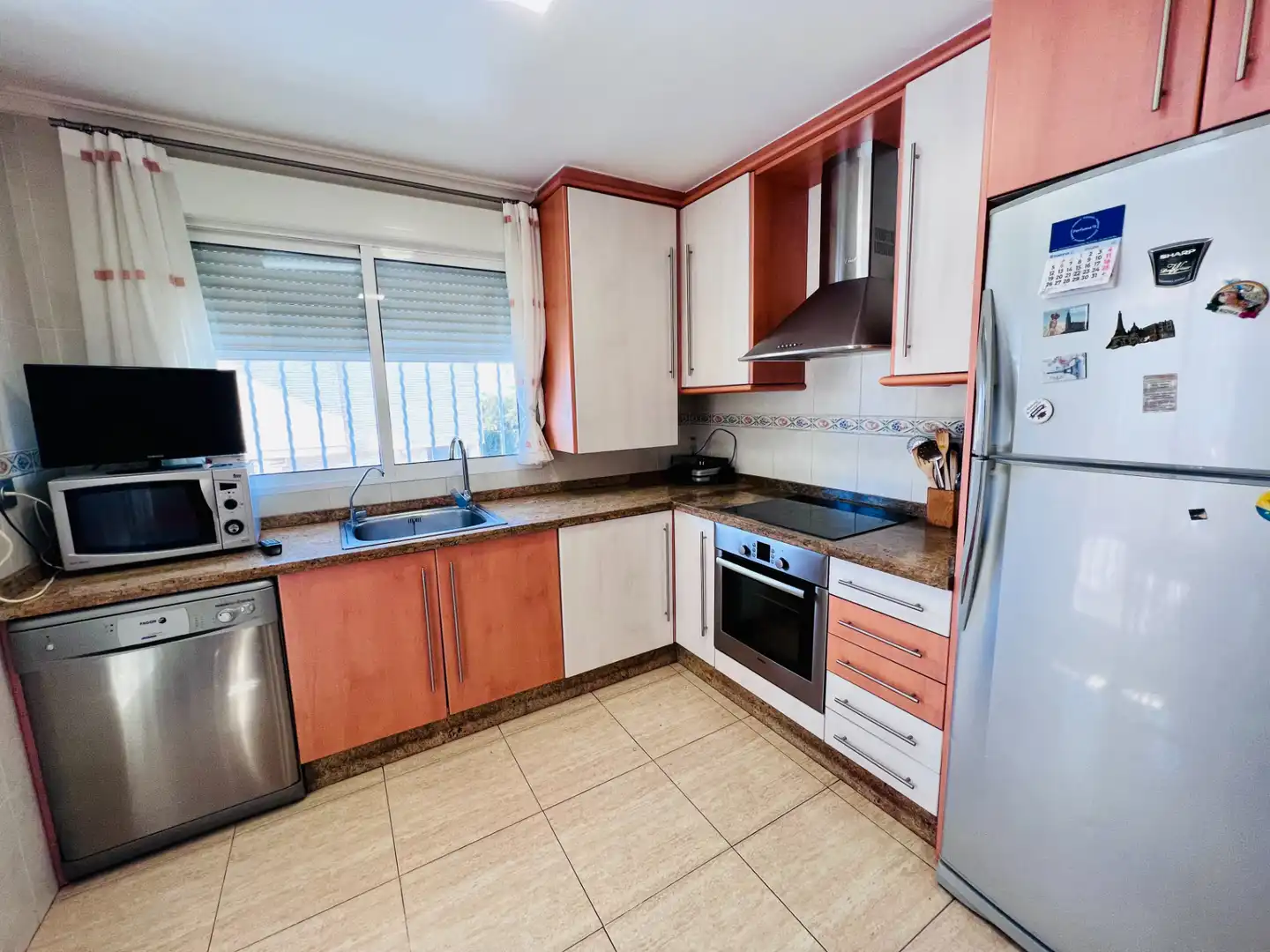 Cocina de Casa o chalet en venta en Petrer con Aire acondicionado, Calefacción y Jardín privado