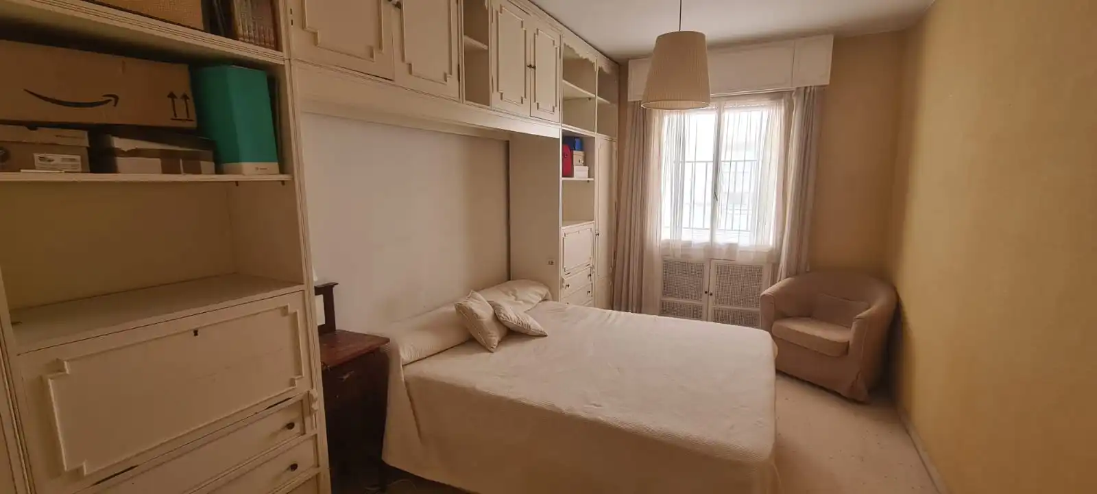 Bedroom of Flat for sale in Sevilla  with Furnished