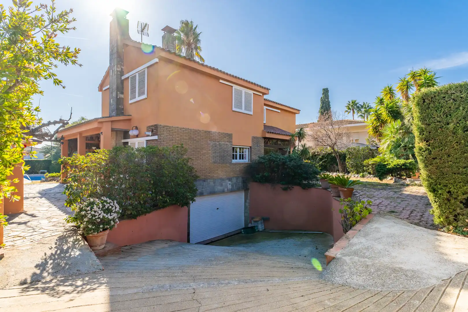 Vista exterior de Casa o xalet en venda en Reus amb Calefacció, Jardí privat i Piscina