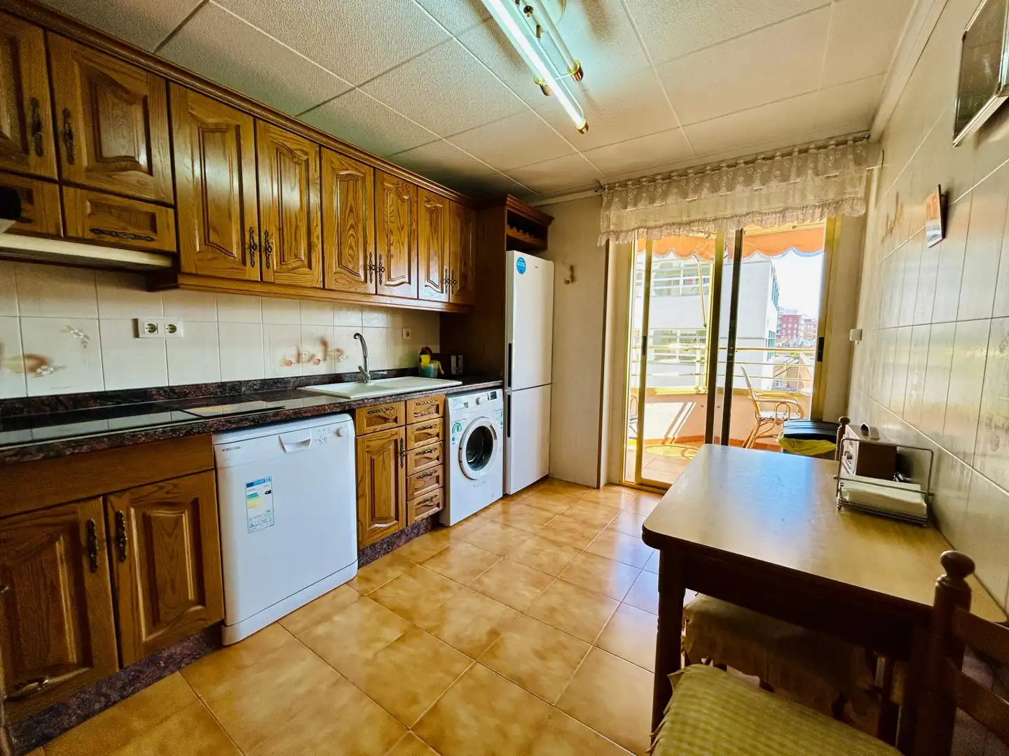 Piso con terraza en venta en Santa Pola ciudad, imagen 7