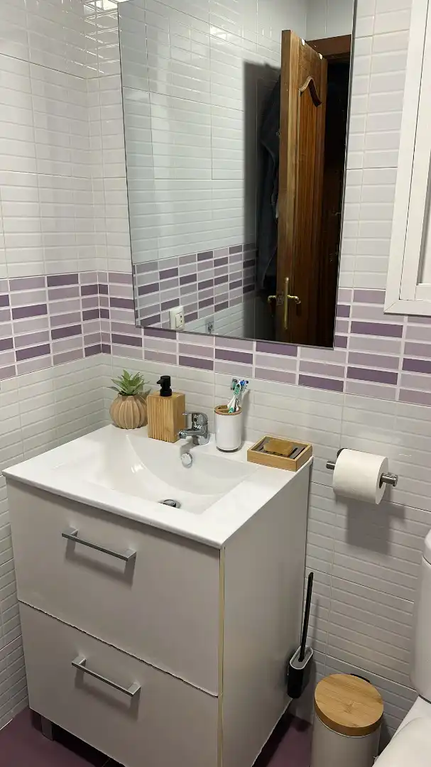 Bathroom of Flat for sale in Dos Hermanas  with Terrace and Furnished