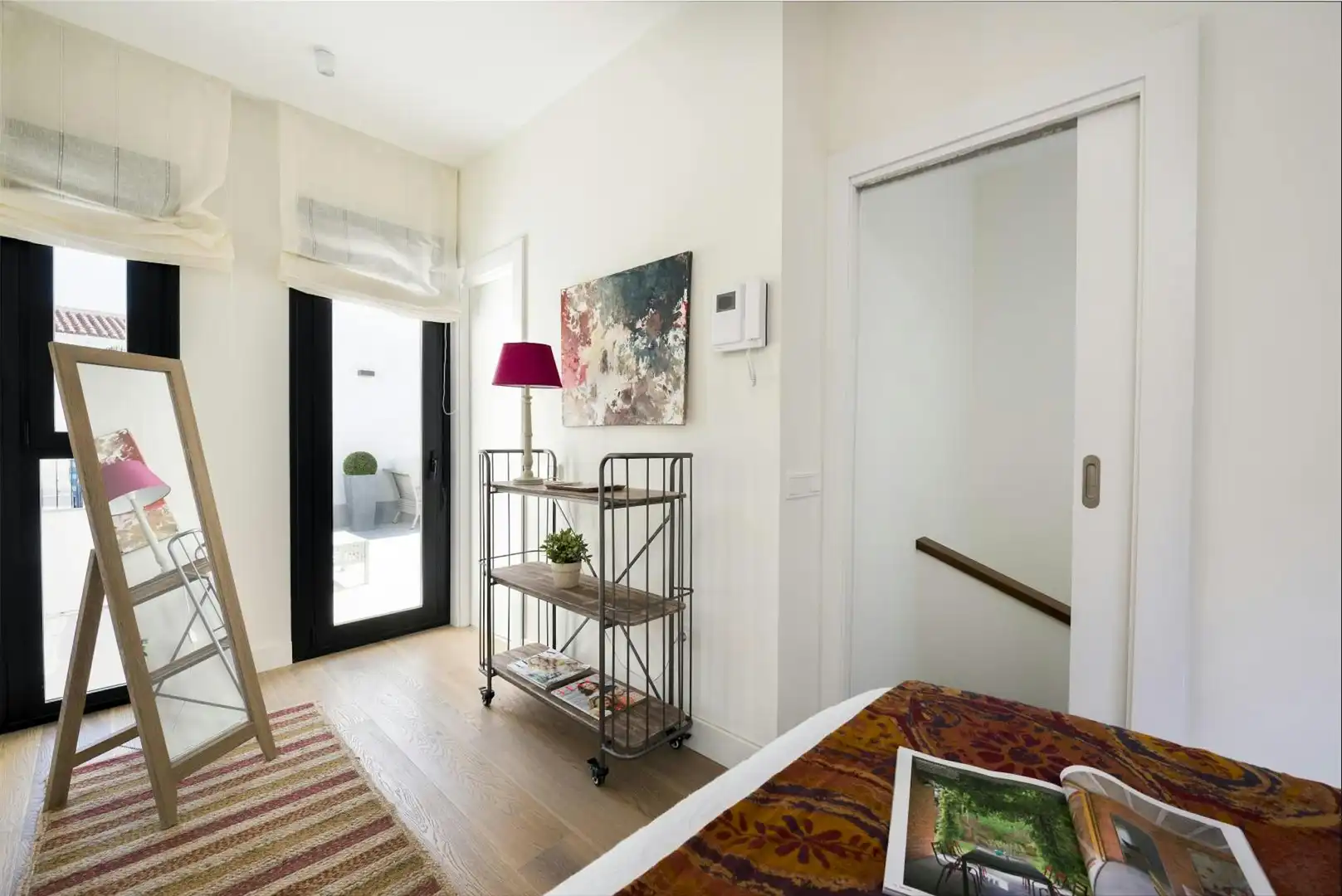 Flat for rent in Sevilla  with Air Conditioner, Heating and Washing machine