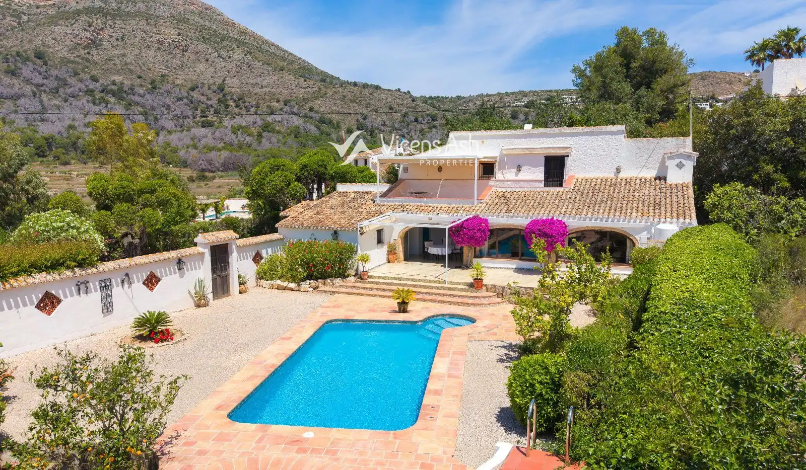 Exterior view of Houses for sale in Jávea / Xàbia  with Storage room, Swimming Pool and Furnished