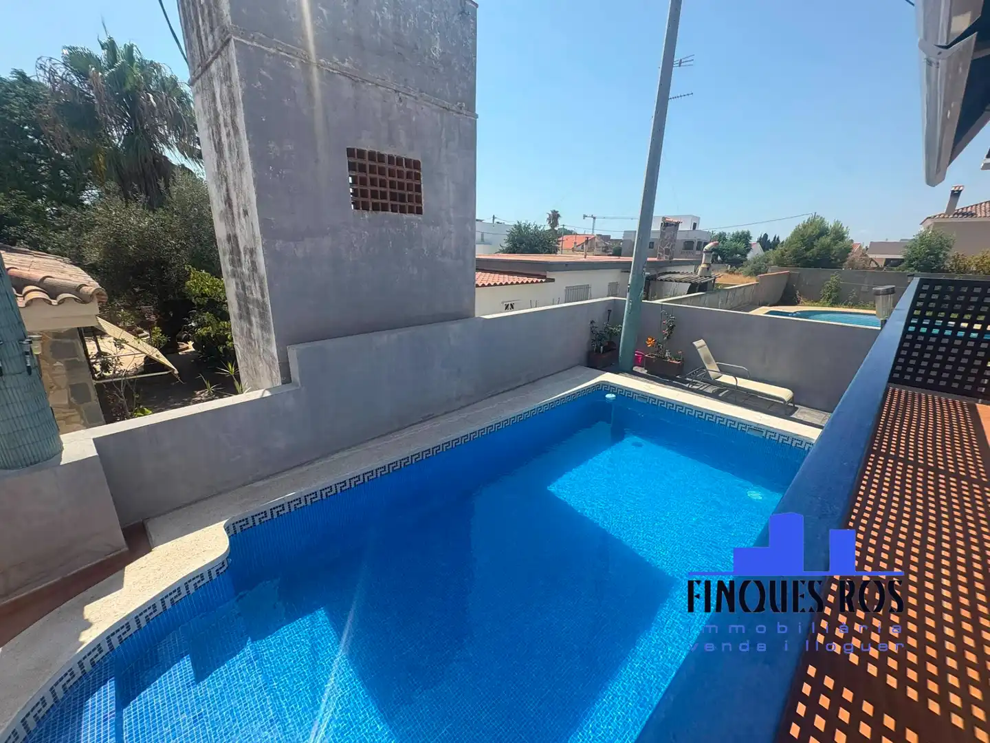 Swimming pool of Detached homes for sale in Vinaròs  with Air Conditioner, Terrace and Swimming Pool