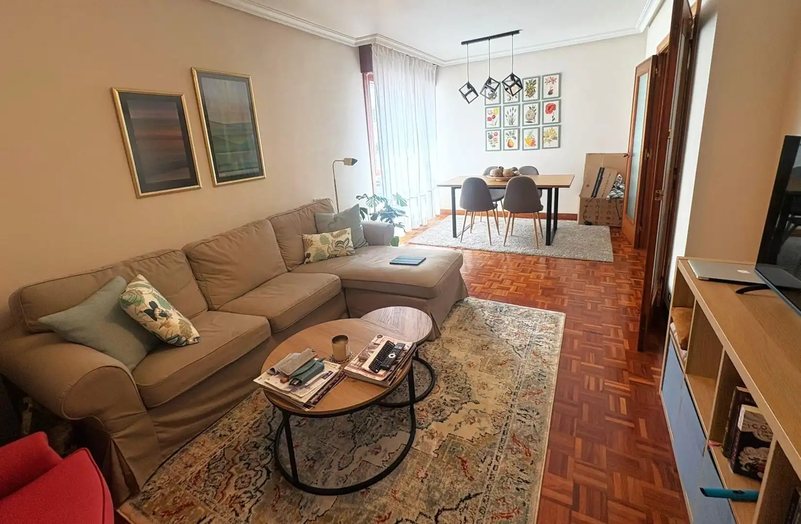Living room of Flat for rent in Oviedo   with Heating and Furnished