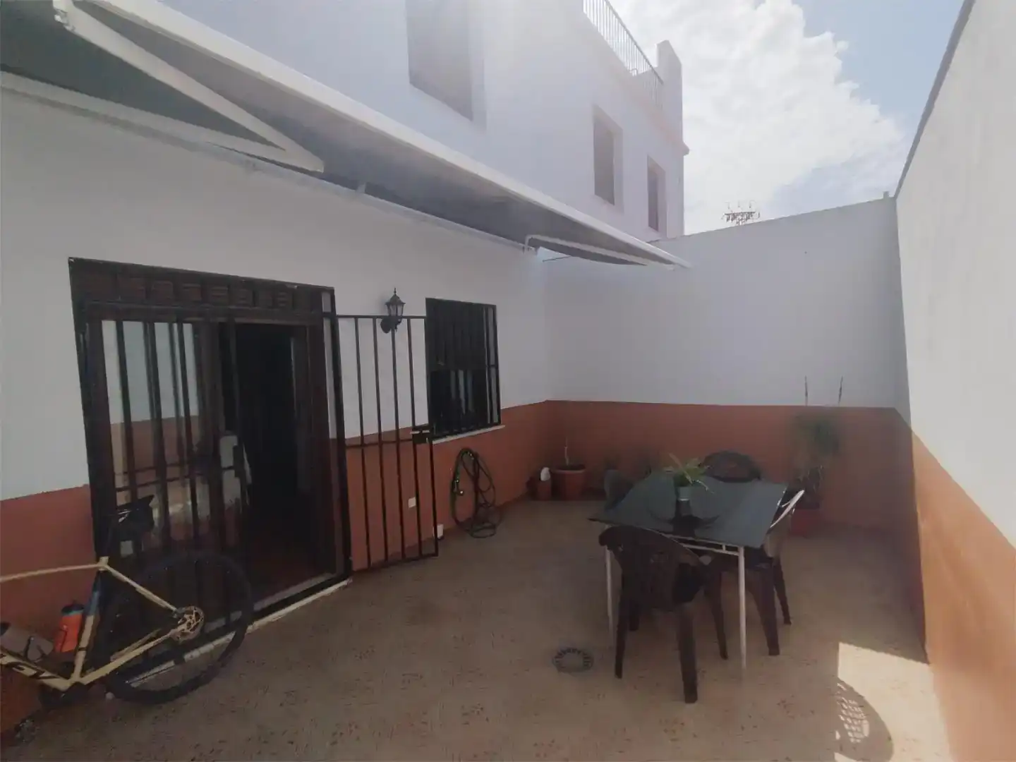 Terrassa de Casa adosada per a compartir en Córdoba amb Aire condicionat, Moblat i Forn