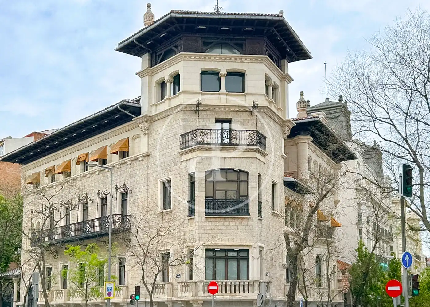 Vista exterior de Ático en venta en Madrid con Aire acondicionado, Calefacción y Terraza