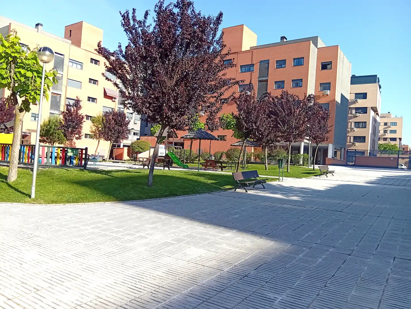 Vista exterior de Piso en venta en Valdemoro con Aire acondicionado, Calefacción y Jardín privado