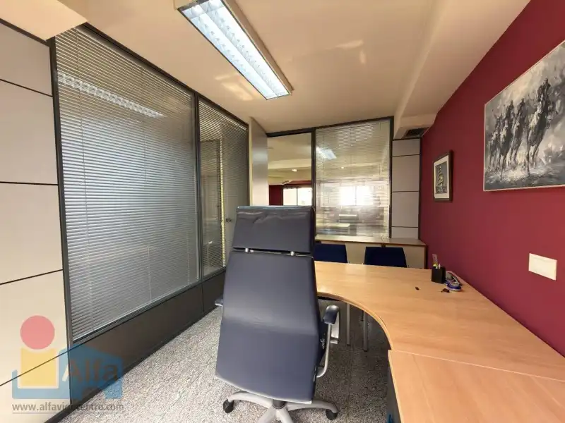 Office for sale in Vigo   with Alarm