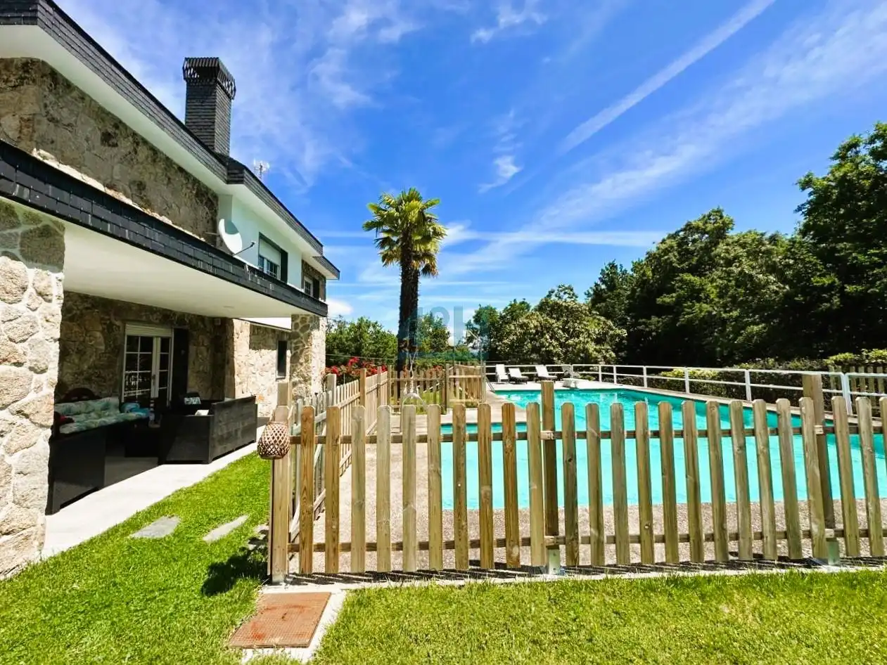 Garden of Houses for sale in Taboadela  with Heating, Private garden and Terrace