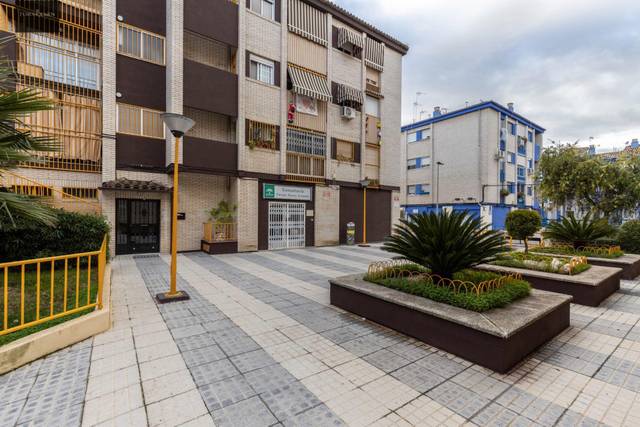 Piso en Venta en Calle Calle de Matilde de Torre, 40 en Parque Nueva Granada