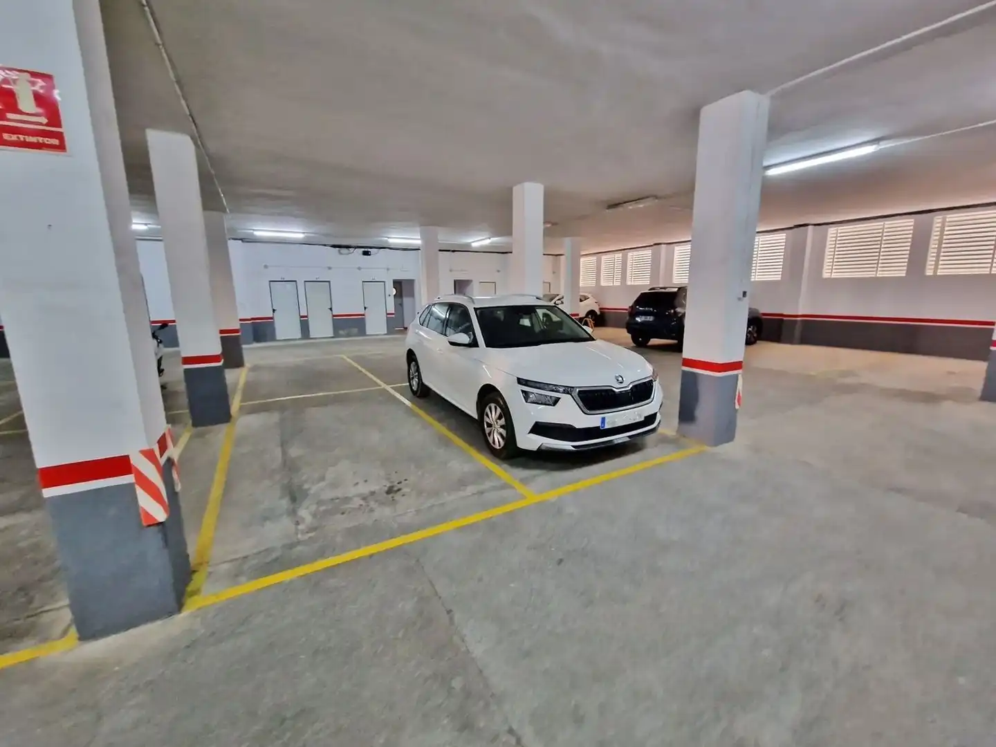 Parkplatz von Wohnung zur Miete in Tavernes de la Valldigna mit Terrasse, Schwimmbad und Möbliert