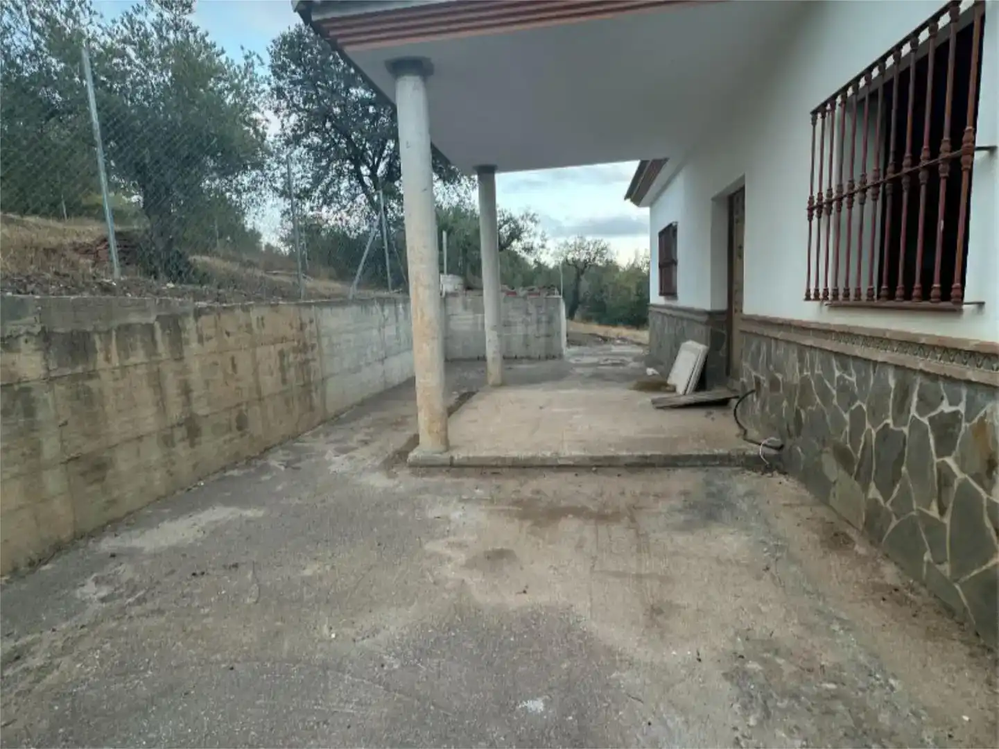 Vista exterior de Apartament de lloguer en Guaro amb Jardí privat, Moblat i Balcó