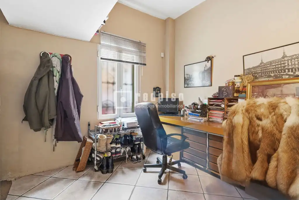 Habitación de Piso en venta en Madrid