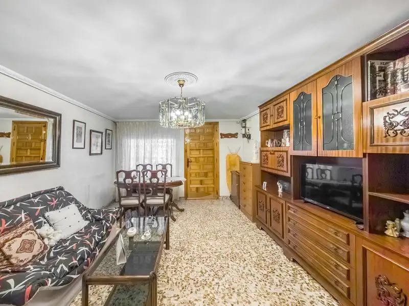 Maison jumelée avec jardin à vendre à Puente de Vallecas
