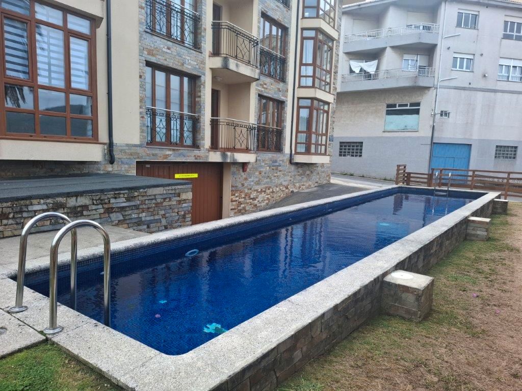 Piscina de Piso en venta en O Vicedo  con Trastero, Amueblado y Piscina comunitaria