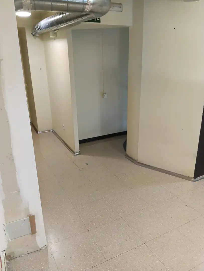 Business premises to rent in Creu Alta - Puiggener, imagen 12
