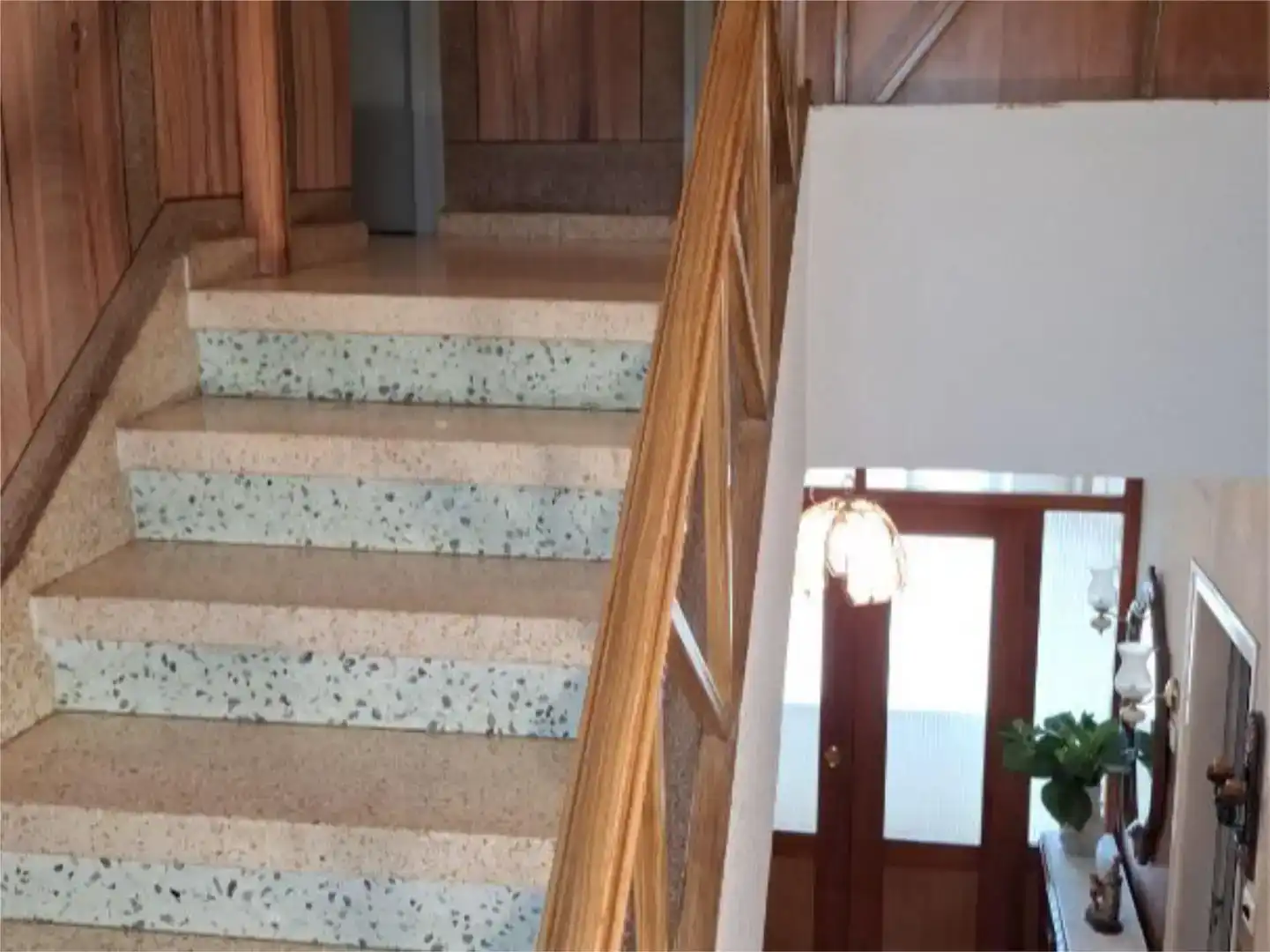 Piso en venta en Bustillo del Páramo con Parquet, Trastero y Amueblado