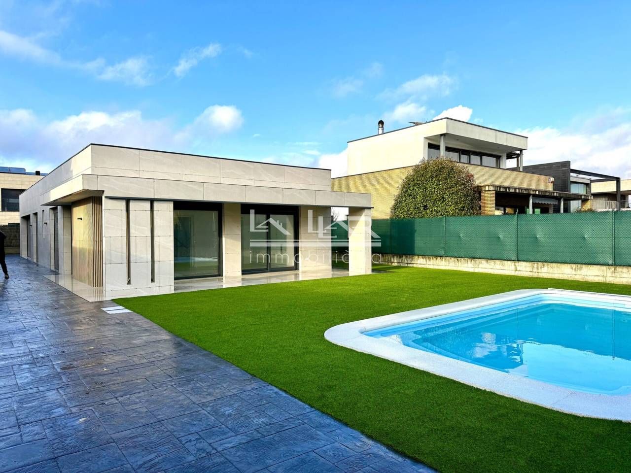 Exterior view of House or chalet for sale in Gurb  with Air Conditioner, Heating and Private garden