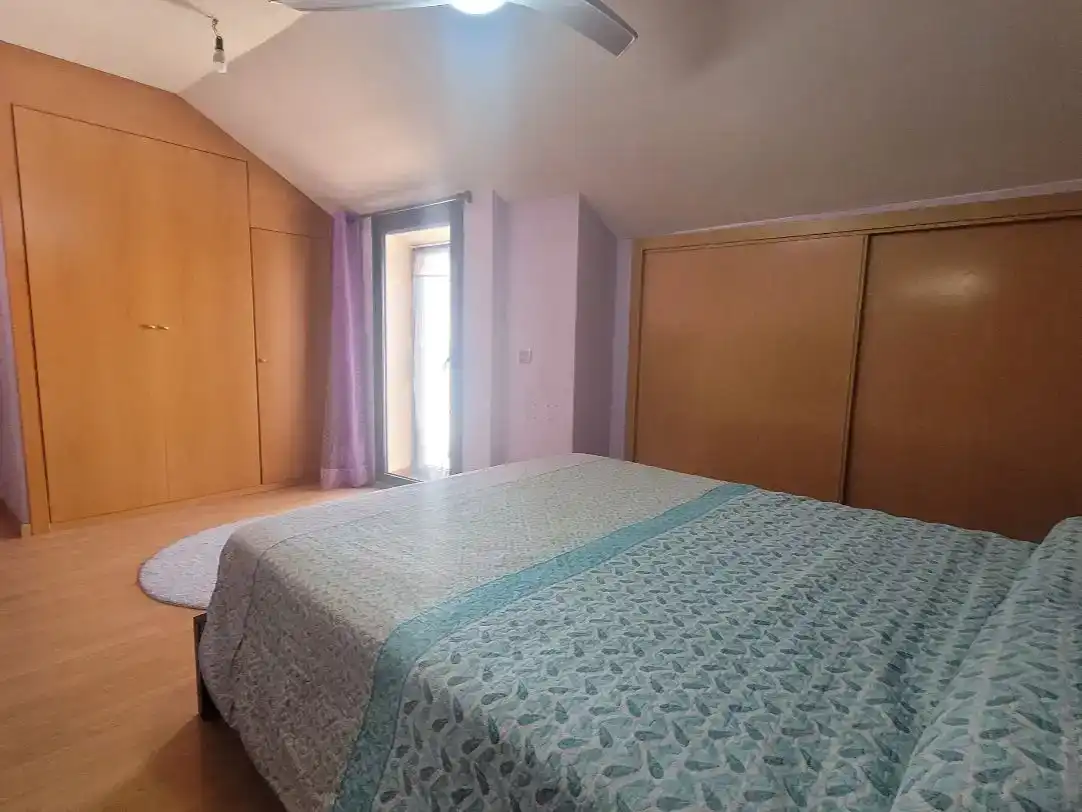 Schlafzimmer von Wohnung zum Verkauf in Yeles mit Klimaanlage und Balkon