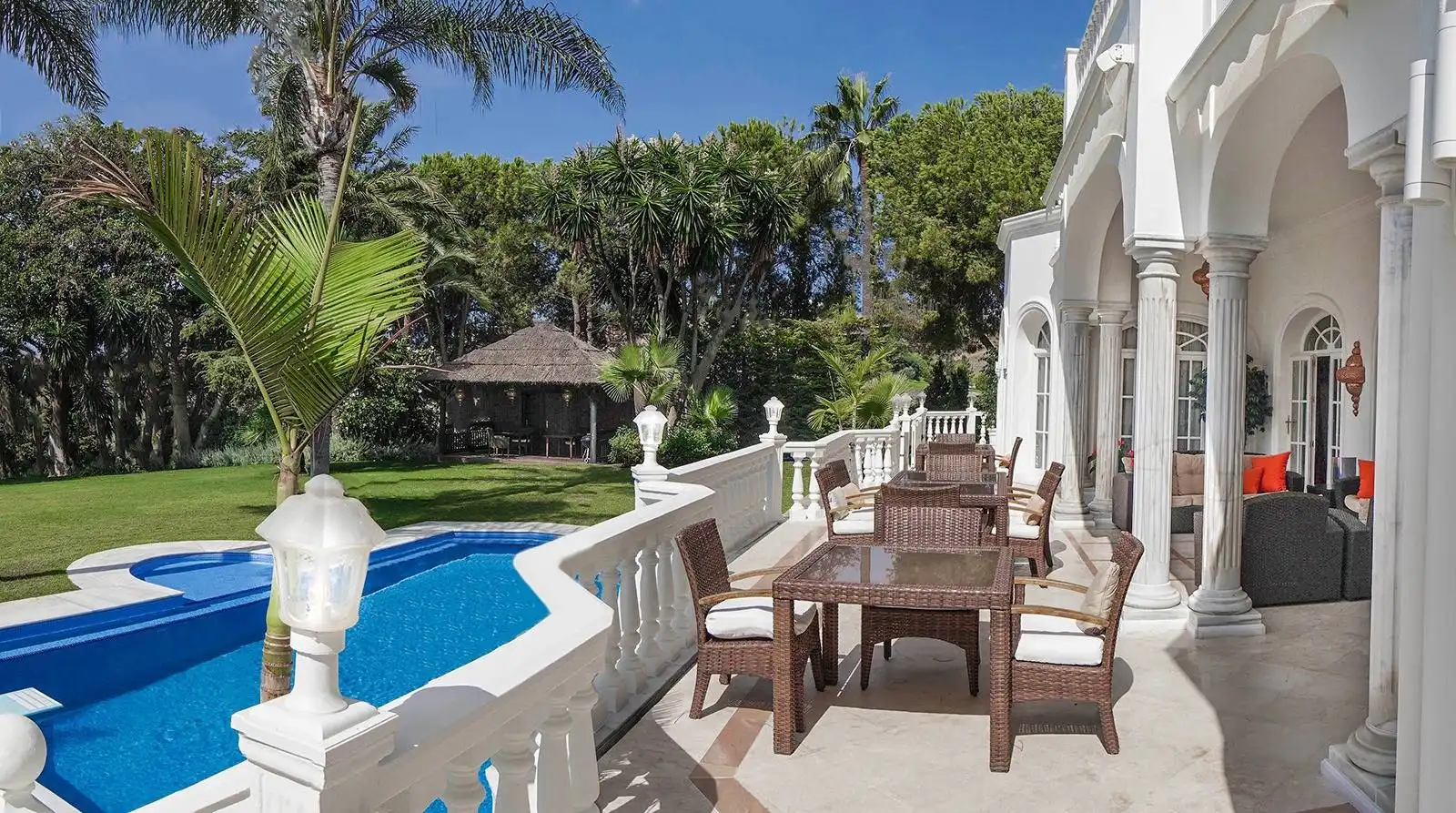 Chalet con terraza en venta en Benamara - Atalaya, imagen 2