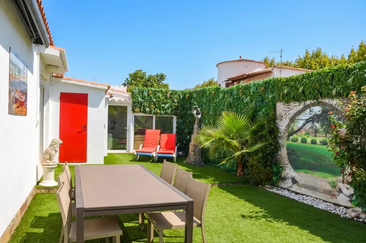 Terrace of Houses for sale in Empuriabrava  with Air Conditioner, Heating and Private garden