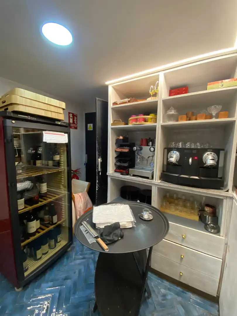 Kitchen of Commercial properties for rent in Madrid  with Air Conditioner