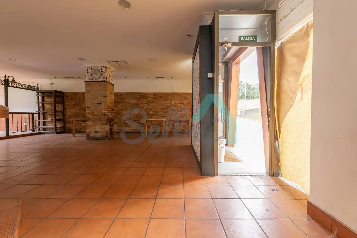 Business premises for sale in Periodistas Cepeda, imagen 5