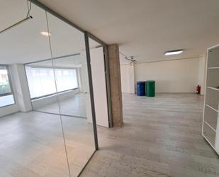 Office to rent in Alzira  with Air Conditioner