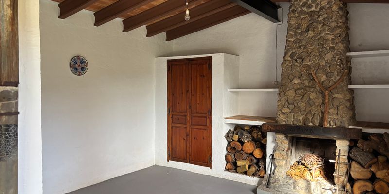 Finca rústica en venda en Confrides amb Jardí privat