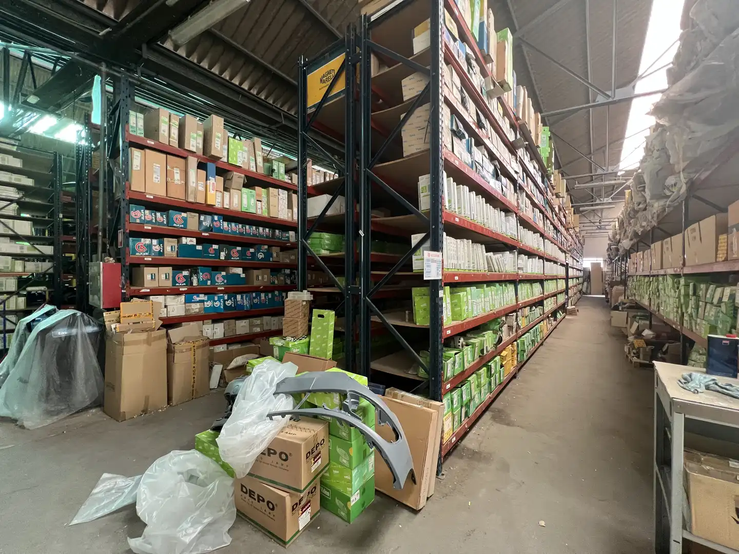 Fabrikhallen zum Verkauf in Torrejón de Ardoz