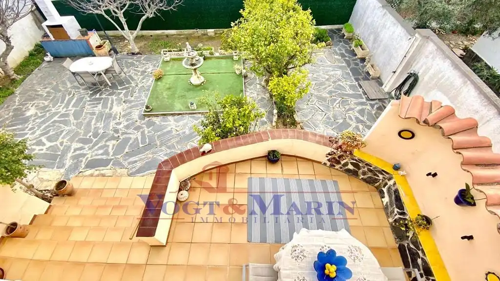 Terrassa de Casa o xalet en venda en Roses amb Aire condicionat, Calefacció i Jardí privat