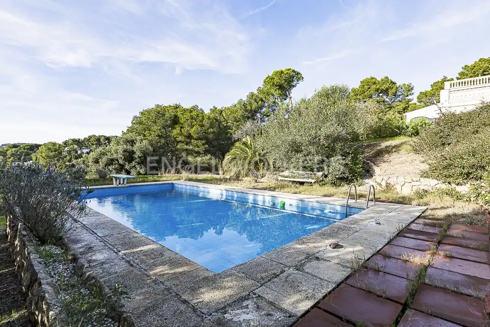 Piscina de Casa o xalet en venda en Tarragona amb Calefacció, Jardí privat i Parquet