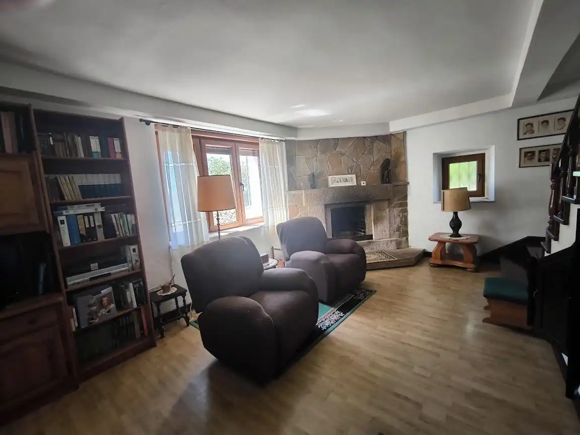 Sala de estar de Casa o chalet en venta en Villaviciosa con Calefacción y Trastero