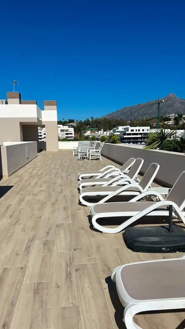 Terrassa de Pis de lloguer en Marbella amb Aire condicionat, Calefacció i Terrassa