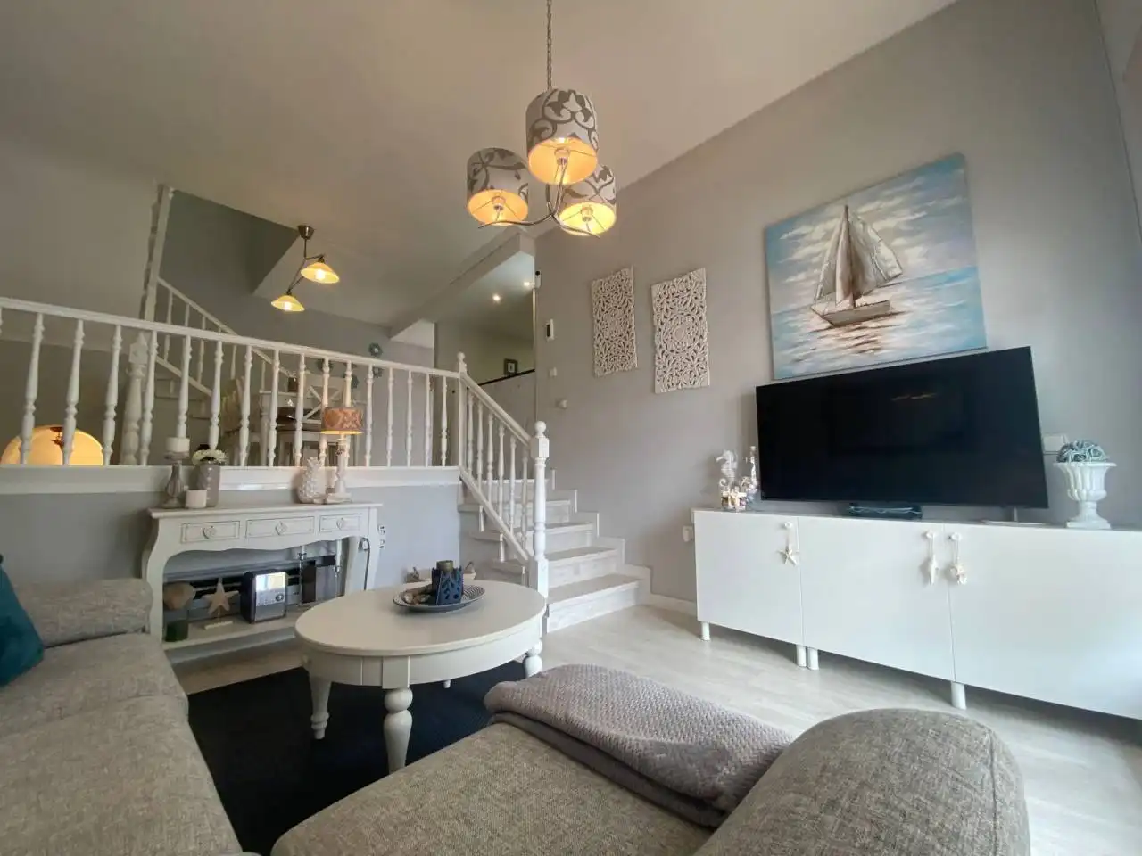 Sala de estar de Casa adosada en venta en Mont-roig del Camp con Aire acondicionado, Parquet y Terraza