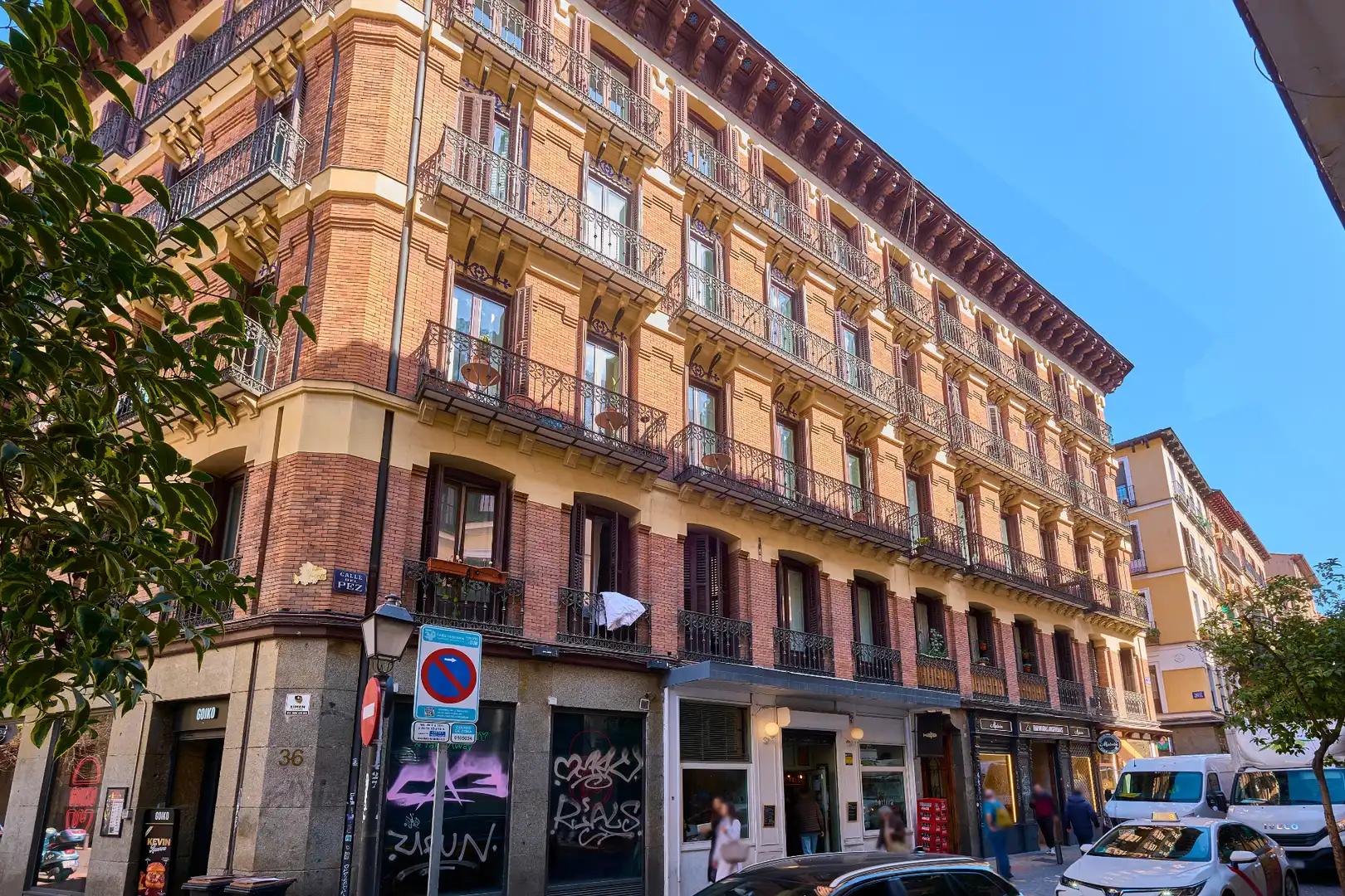 Vista exterior de Piso en venta en Madrid con Aire acondicionado, Calefacción y Trastero