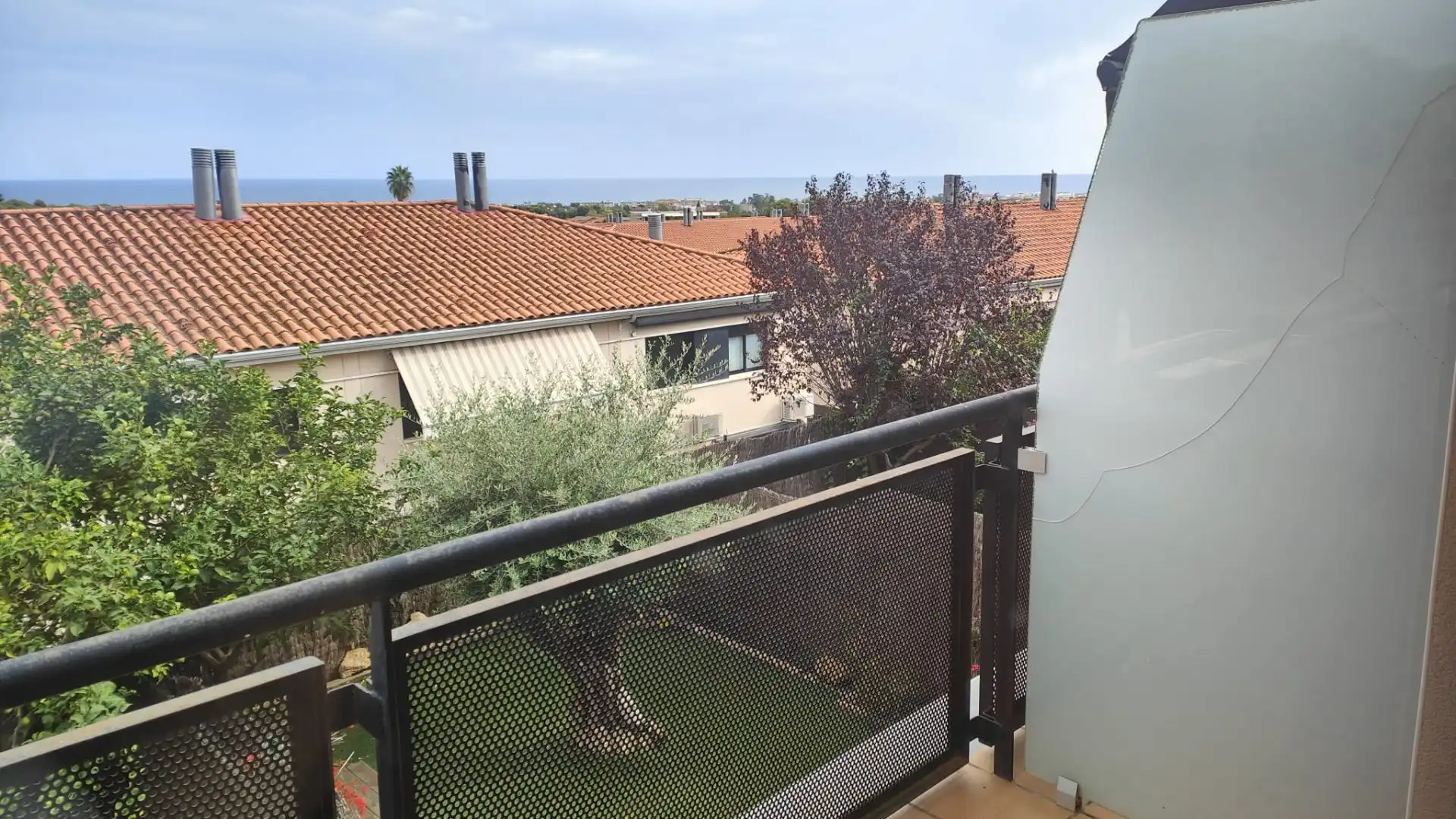 Terrassa de Casa adosada en venda en Vilanova i la Geltrú amb Calefacció, Jardí privat i Terrassa