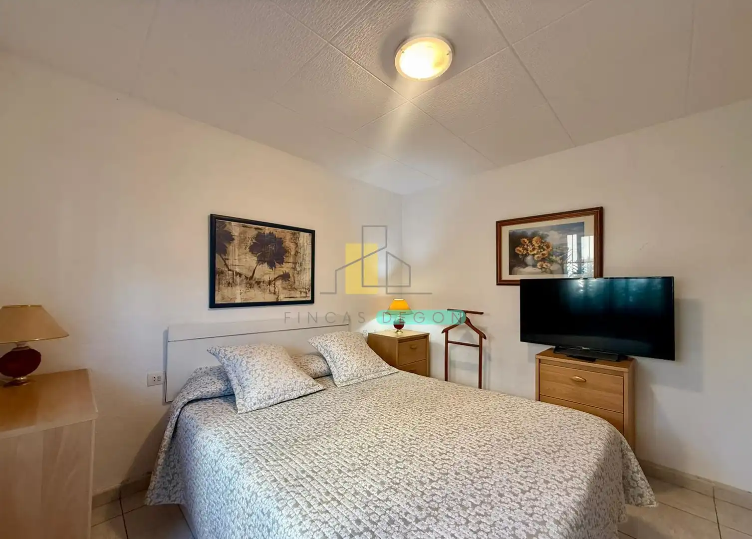 Schlafzimmer von Wohnungen zum Verkauf in Roses mit Heizung, Privatgarten und Möbliert